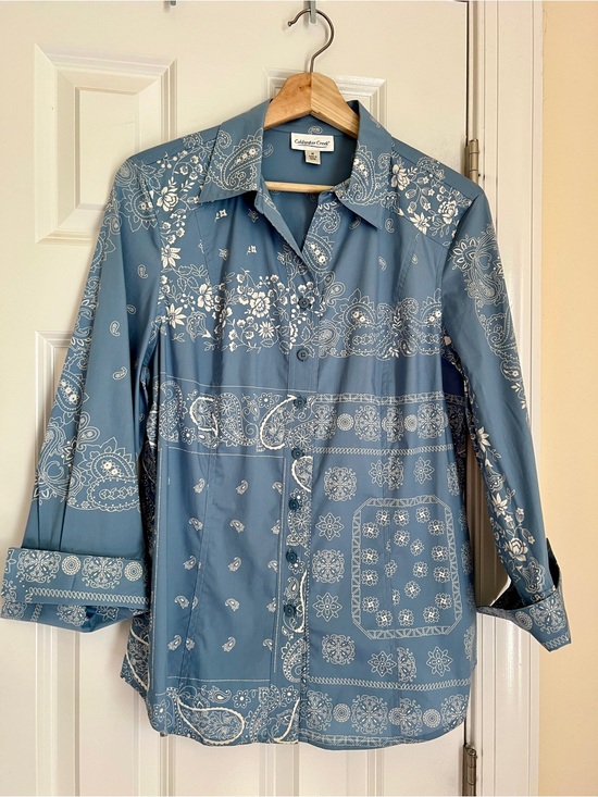 Coldwater Creek Tops - Coldwater Creek Slate Blue Paisley Button-Up Medium